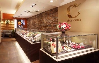 côte cour（コートクール）