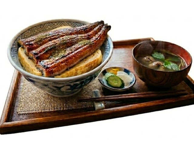 「うな玉丼(並)」<価格:2,380円(税込)>【本マグロが入った豪華刺身が食べ放題!話題の「漁港食堂 」が、西中島にオープン!6月中は「鰹のタタキ」を380円で提供!】