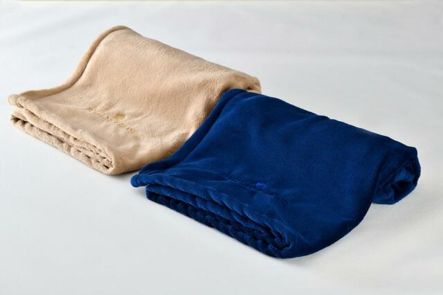 「2025 福袋 オリジナルブランケット」＜価格：￥10,000（税込・送料別）＞【【総額16,500円相当】自宅でホテルの食事が手軽に楽しめる！ホテルニューグランド「2025 福袋」販売】　