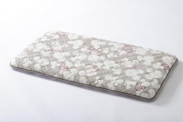 【2020秋冬】三層ロングフロアクッション ミッキーマウス／ベージュ