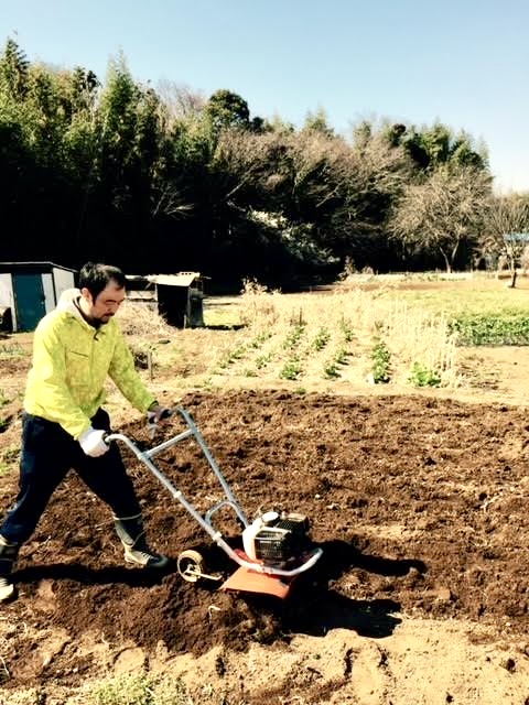 【南インド料理 葉菜hana】店からクルマで10分ほどの場所にある畑