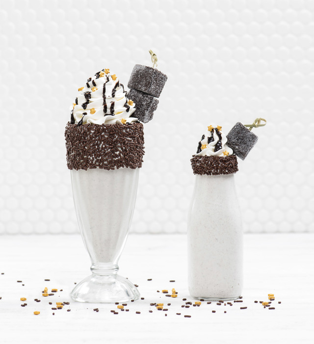 クッキークリーム ミルクシェイク　　1,280円