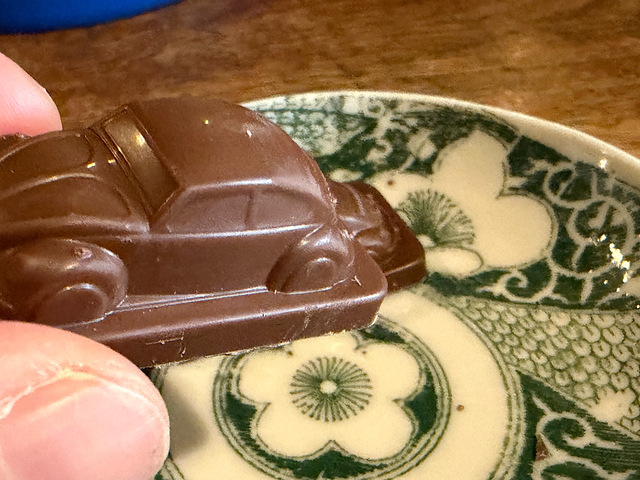 【モロゾフ×ビートル　ツールキット】ビートルチョコレートは手のひらに収まるサイズ感です