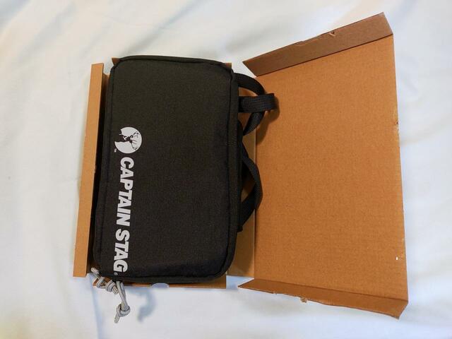 【MonoMax】「付録：キャプテンスタッグ ショルダーバッグ」付録が傷つかないよう梱包されている