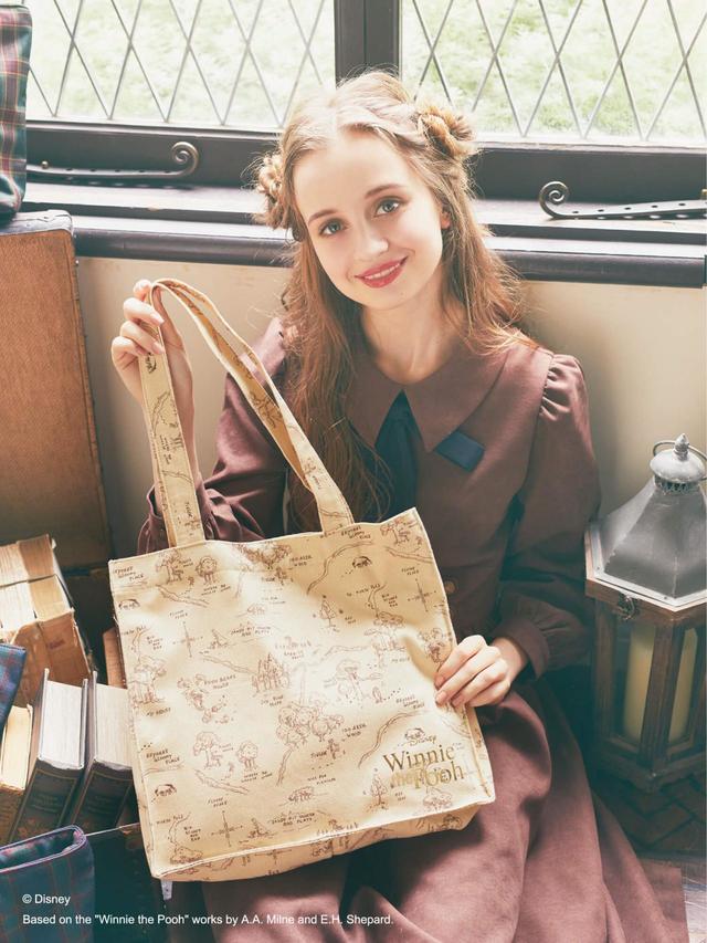 Winnie the Pooh/地図柄スクエアトート|Maison de FLEUR「くまのプーさん」コレクション