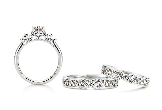 ケイ・ウノ/Mickey Arabesque　©Disney