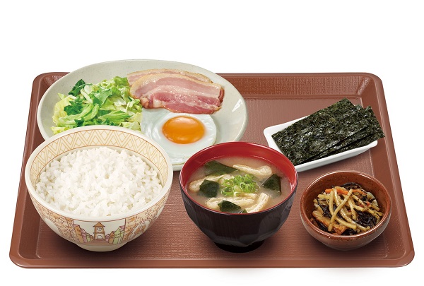 第5位「自社製ベーコンエッグ朝食」ごはん並　390円（税込）