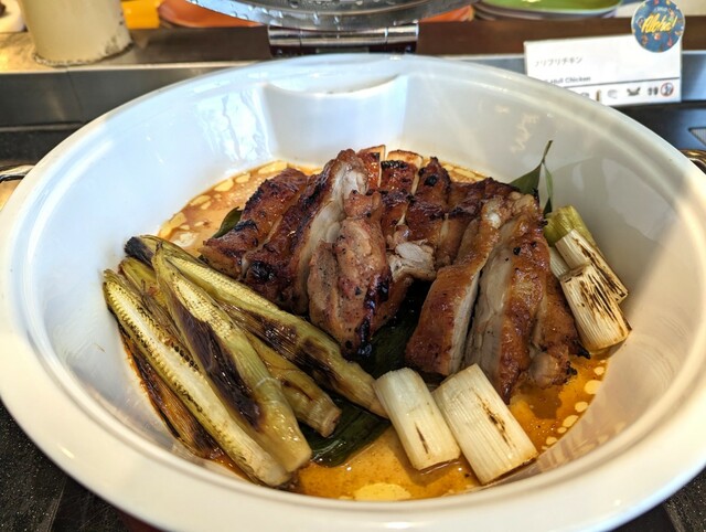 【シェラトン・グランデ・トーキョーベイ・ホテル】ハワイアンブッフェの「フリフリチキン」