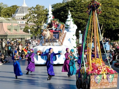 Tdl アナ雪 の仲間たちが勢ぞろい フローズンファンタジーパレード 速報レポ ディズニー特集 ウレぴあ総研