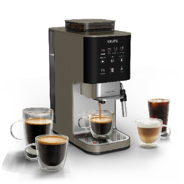 スチームノズルを使えば、カフェラテやカプチーノなど、多彩なカフェメニューもOK【全自動コーヒーマシン「COFFEE CRUSH」】