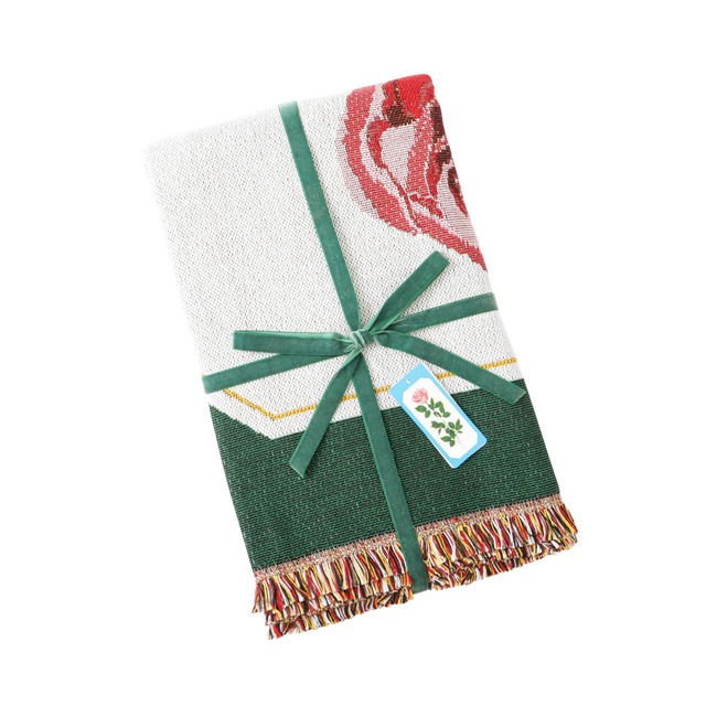 タペストリーとしてアートのように壁に飾っても楽しめます