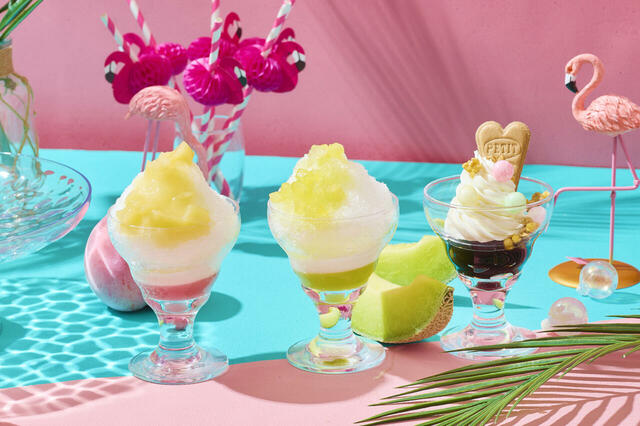 「夏季限定のかき氷パフェは桃とメロンの2種のフレーバー」<期間:2026年7月1日~8月31日>【海鮮も肉料理もハーゲンダッツも食べ放題!「ホテル インターコンチネンタル 東京ベイ」で、夏のごちそうが勢揃いするブッフェ開催!】