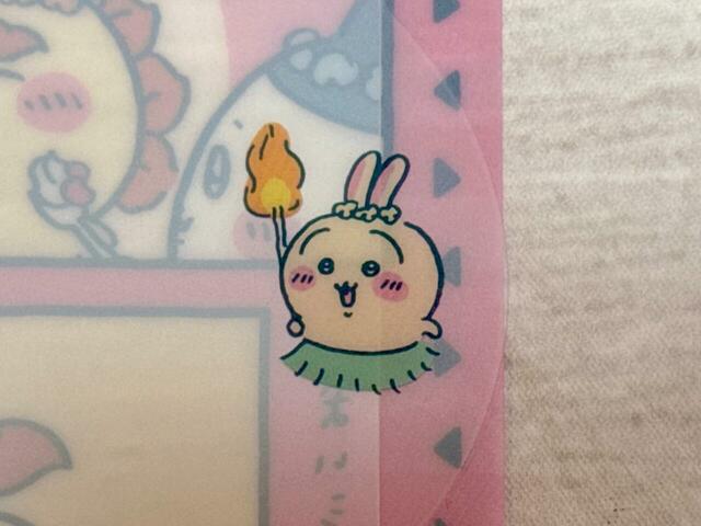 5つの見出しには、それぞれちいかわ、ハチワレ、うさぎ、モモンガ、さらにヒトハ＆フタバも登場！
