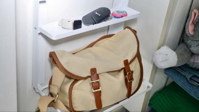 【tower　洗濯機横マグネット折り畳み棚 2段 タワー】耐荷重はトレー約1kg　棚約1.5kgです