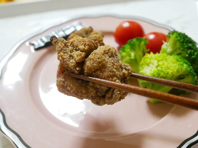 2種の胡椒香る若鶏もも唐揚げ