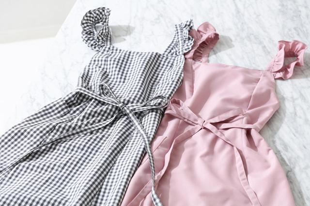 ミニフリル フルエプロン：各2,800円（税込）