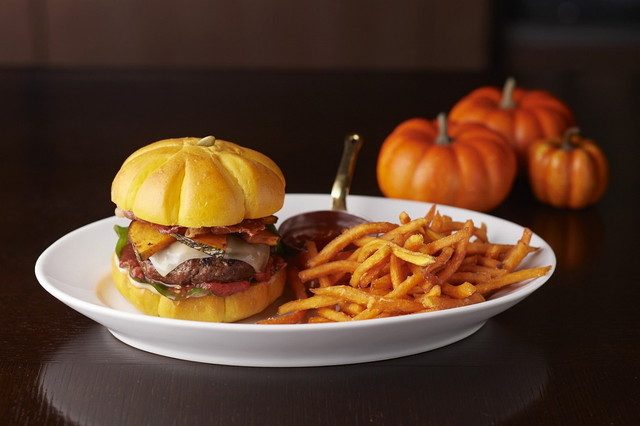 パンプキンバーガー