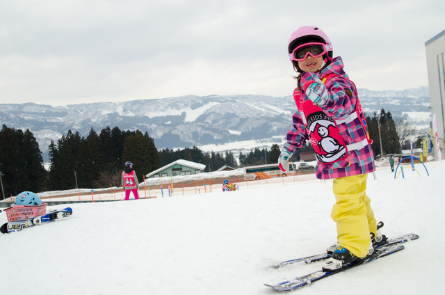 ママミキーキッズスノースクール