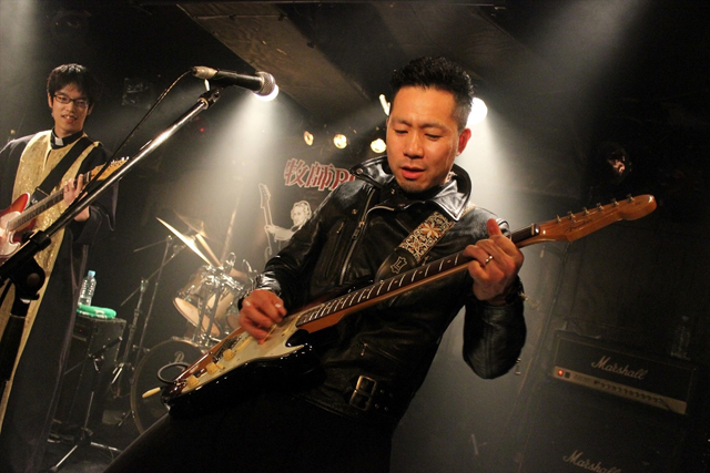 超カオスな対バン「坊主バンドvs.牧師ROCKS」の模様