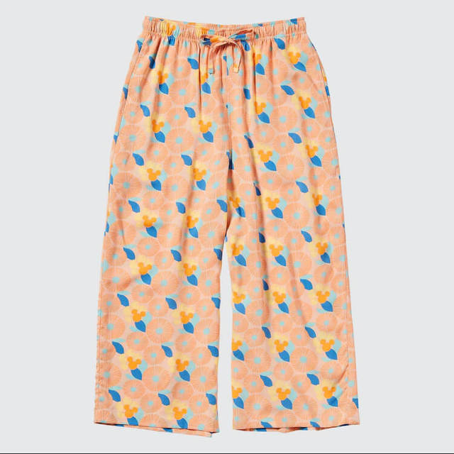 ディズニーリラコ ¥1,500／お花の中にミッキーシェイプが隠れたデザイン。ライトオレンジとブルーの2色展開。