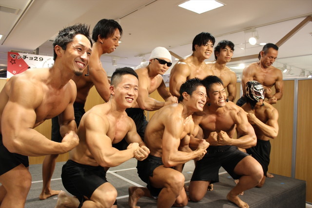 ラストは笑顔でポーズ