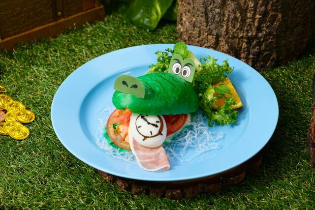 チクタク！？ ハム&エッグサンド｜「ディズニー ピーター・パン」OH MY CAFE