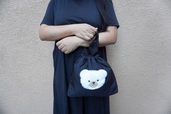 もこもこのクマがかわいい巾着バッグ
