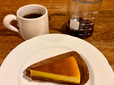 【タリーズコーヒー　シナモンパンプキンチーズケーキ】コーヒーペアリングは心地よいコクと華やかなアロマを持つモカジャバがおすすめとのこと