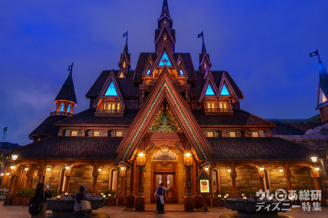 東京ディズニーシー「ファンタジースプリングス」内「フローズンキングダム」