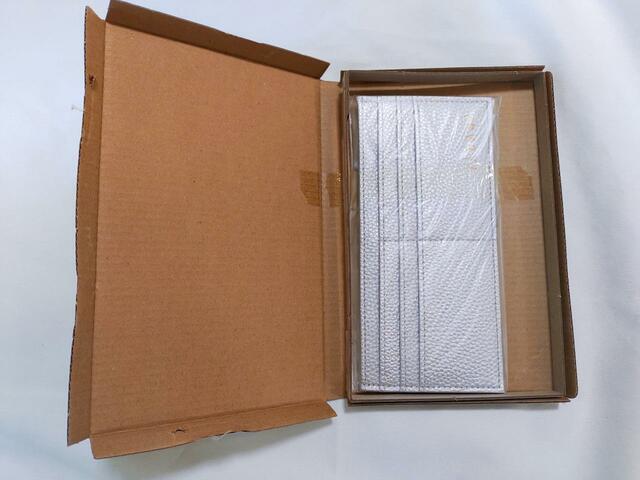 丁寧な梱包で、状態とても綺麗【素敵なあの人】2023年8月号：付録「TABASA（タバサ）レザー調超スリム財布」価格：1340円（税込）