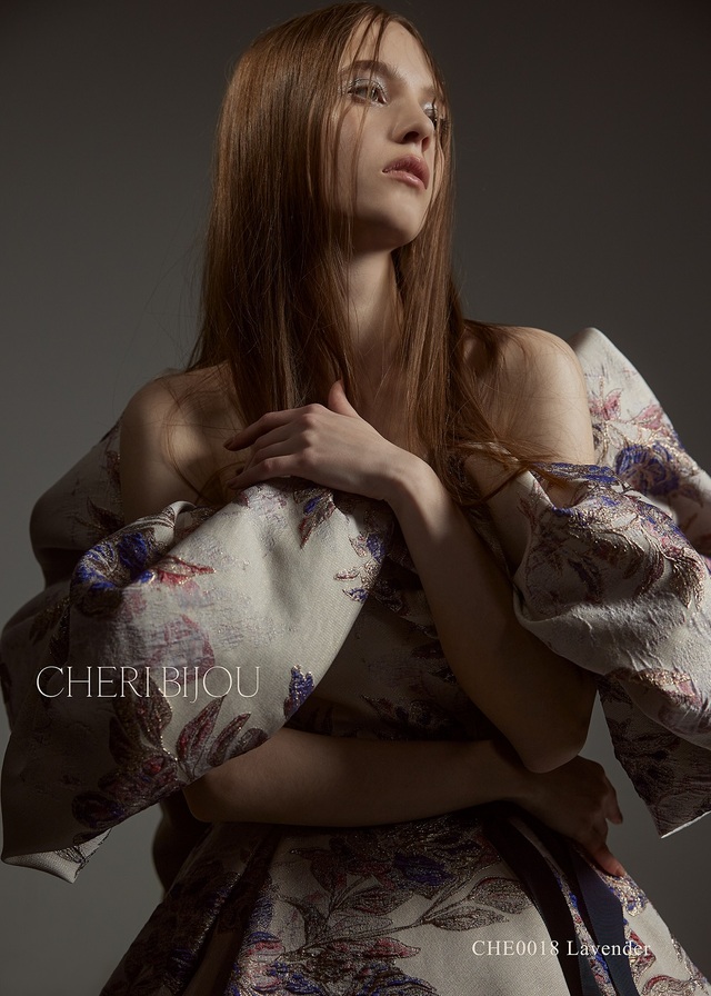 【クラウディア】CHERI BIJOU(シェリービジュー)新作ウェディングドレス｜CHE0018_Lavender