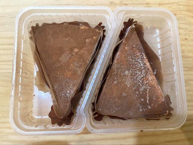 【ローソン ティラミス】1個ずつミシン目で切り離せて便利