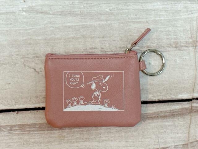 スヌーピーのコミック柄の面も！