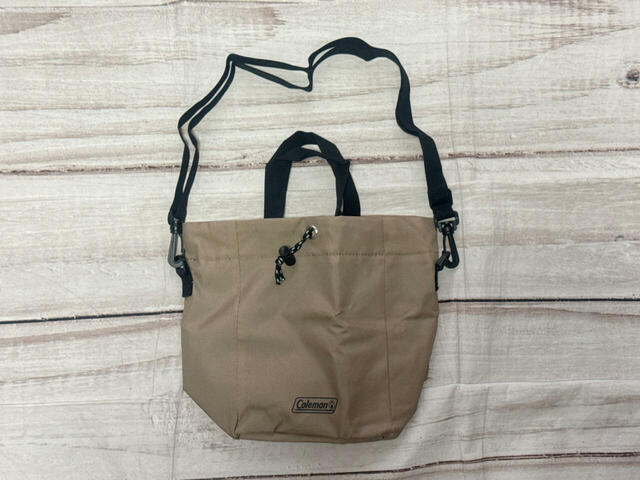 ユニセックスで使えるおしゃれな4WAYバッグ