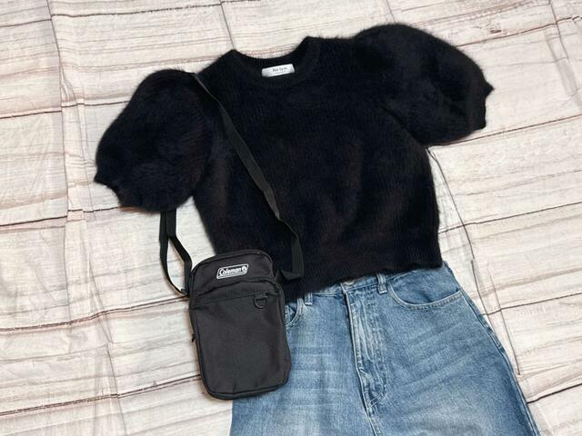 カジュアルなデニムコーデに合わせてもかわいい！