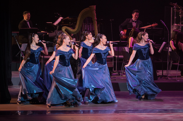 バレンタイン・ナイト 2016 「True Love's Kiss」 シンガー 撮影:YOSHI