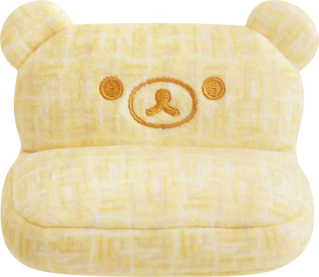 【リラックマ「すてきなお家」シリーズ】「てのりぬいぐるみ」1,650円　ソファ