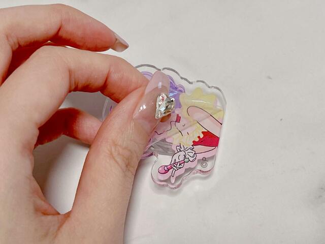 アクリルの商品には保護フィルムがついているので、剥がしてから使いましょう！【Seria（セリア）×魔法の天使クリィミーマミ】