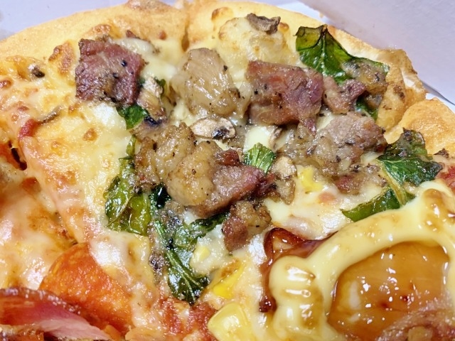 クワトロ・ミートマックスの「炭火焼ビーフ」