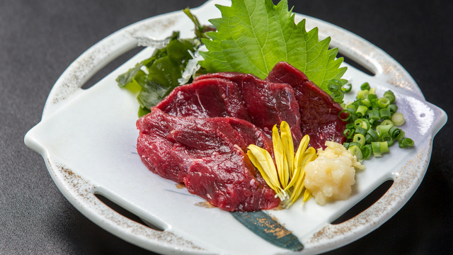 鯨と炉端料理　赤坂まごの邸