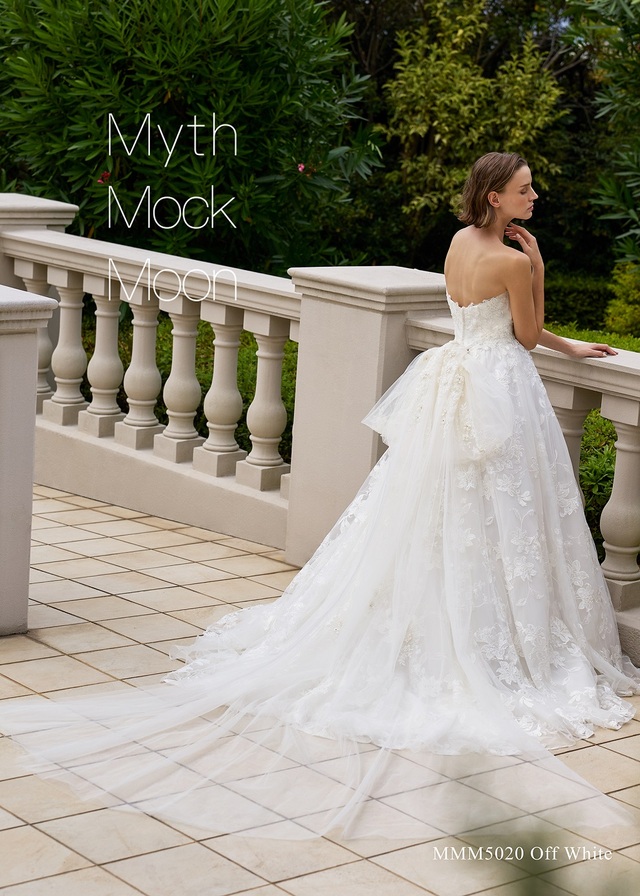 クラウディア「Myth Mock Moon（ミスモックムーン）」新作ウェディングドレス　MMM5020_Off White