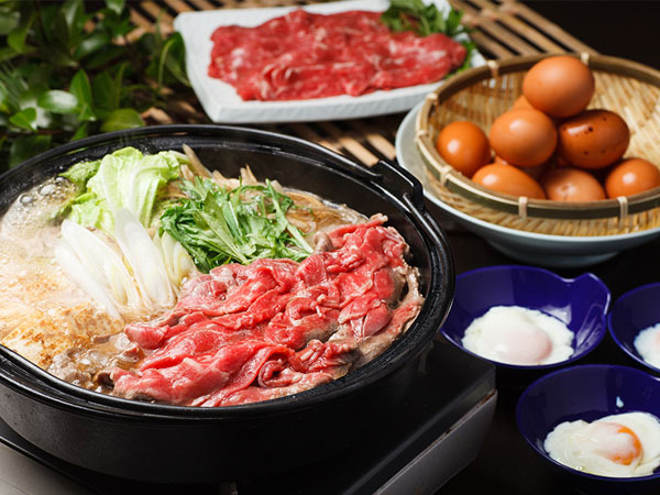 大分：別府温泉　杉乃井ホテル 「大分産干し椎茸の割下　温泉卵で頂くこだわりすき焼」