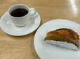【オーガニックレストラン「広場」】コーヒーと「ケーキおばさん」が作ったケーキも味わえる