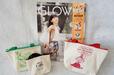 『GLOW（グロー）2023年5月号』【特別付録：MOOMIN（ムーミン）バッグ型が可愛いポーチ3点セット】雑誌とバッグ型ポーチを並べてみたところ