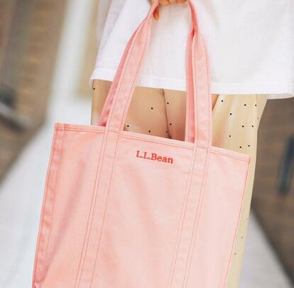 L.L. Bean人気トートバッグの新型でるよ！使いやすいサイズ感の別注