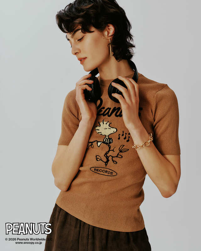 【PEANUTS×ミラ オーウェン】【PEANUTS RECORDS】ウッドストックジャガードリブニット ￥7,920、カラー展開：GRY,BEG,LBLU【PEANUTS×ミラ オーウェン】【PEANUTS RECORDS】ウッドストックジャガードリブニット ￥7,920、カラー展開：GRY,BEG,LBLU