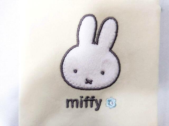 大きめの刺繍がかわいい