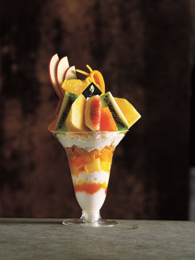 観音山フルーツパフェ