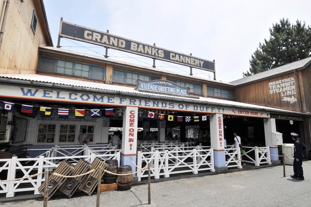 2011年 「ヴィレッジ・グリーティングプレイス」オープン