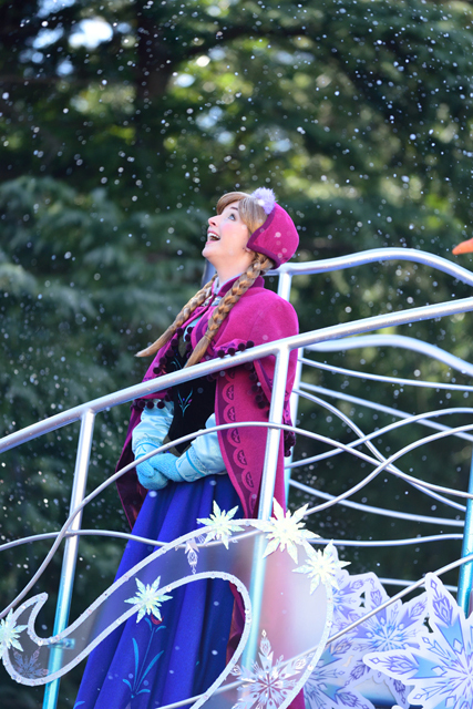 東京ディズニーランド「フローズンファンタジー・グリーティング」（2015年）©Disney